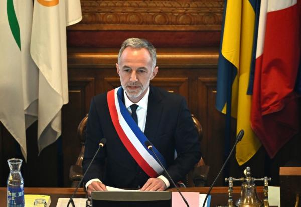 Le socialiste Emmanuel Grégoire officiellement élu maire de Paris par les conseillers de la capitale, le 29 mars 2026