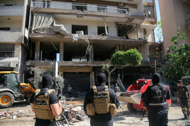 Immeuble endommagé à la suite d'une frappe israélienne dans la banlieue sud de Beyrouth, le 14 juin 2026