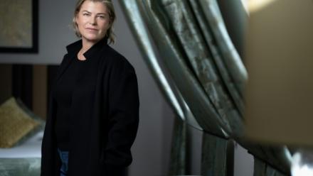 L'ancienne mannequin suédoise Ebba Karlsson à Paris le 18 mars 2026