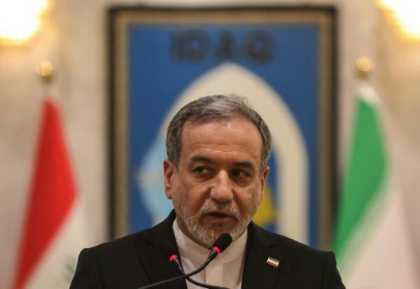 Le ministre iranien des Affaires étrangères Abbas Araghchi s'exprime lors d'une conférence de presse conjointe avec son homologue irakien le 28 juin 2026 à Bagdad