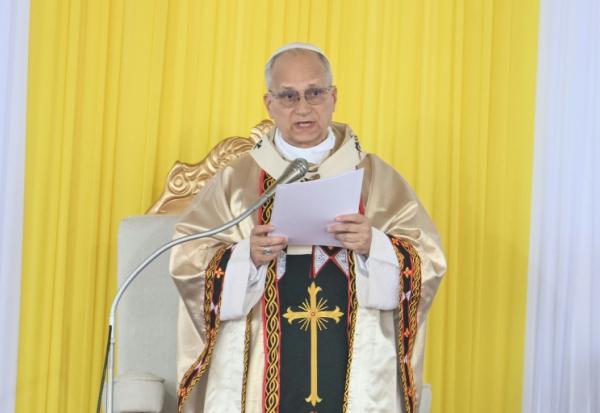 Le pape Léon XIV préside une messe à l'aéroport de Bamenda, le 16 avril 2026 au Cameroun, au quatrième jour de son voyage apostolique en Afrique