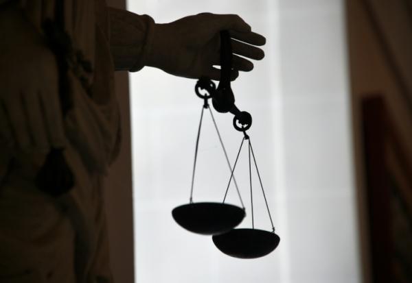 Accusé de viols et agressions sexuelles sur 29 de ses patientes, un ostéopathe est jugé à partir de lundi à Strasbourg pour deux semaines de procès