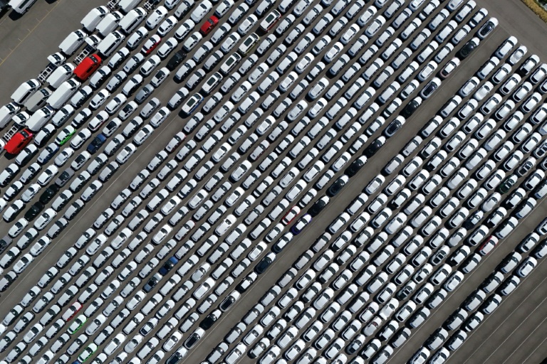 Les appels se multiplient dans l'UE pour assouplir l'interdiction de vendre des voitures neuves à moteur thermique à partir de 2035