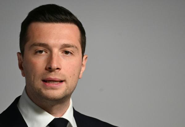 Le chef du Rassemblement National Jordan Bardella, à La Flèche, en France, le 19 mai 2026