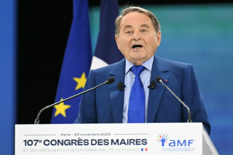André Laignel au Congrès des maires à Paris Expo Porte de Versailles le 20 novembre 2025