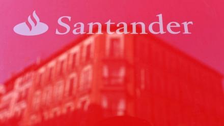 Le premier groupe bancaire espagnol, Santander, a accepté vendredi de payer une amende de 22,5 millions d'euros pour clore, au terme d'années de procédure, une affaire de blanchiment impliquant l'une de ses filiales françaises