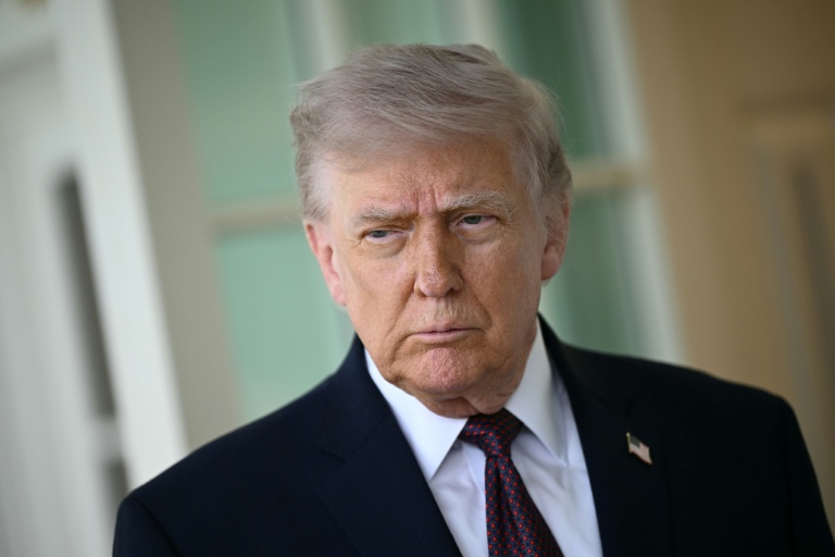 Le président américain Donald Trump à la Maison Blanche, le 13 avril 2026 à Washington