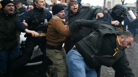 Affrontements entre membres de la Coordination rurale (CR) et CRS à Toulouse le 27 janvier 2026 