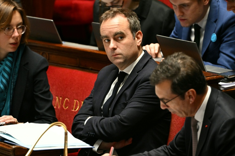 Le Premier ministre Sébastien Lecornu, à l'Assemblée nationale le 3 décembre 2025 lors de la discussion du budget de Sécurité sociale LORS DE LA DISCUSSIONDU BUDGET DE LA S 