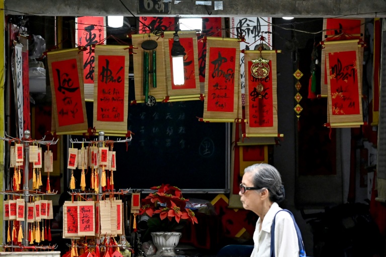 Un magasin de calligraphie à Hanoi, le 19 mai 2025 au Vietnam