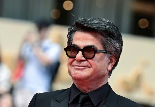 Le réalisateur, scénariste et producteur iranien Jafar Panahi arrive pour la projection du film « Un simple accident » lors de la 78e édition du Festival de Cannes, le 20 mai 2025