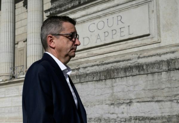 Gaël Perdriau, arrivant à la cour d'appel de Lyon,  pour son procès en appel dans l'affaire du  chantage à la sextape sur son ex-premier adjoint, le 8 juin 2026.
