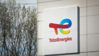 TotalEnergies et son PDG Patrick Pouyanné se préparent, vendredi, à une nouvelle assemblée générale de ses actionnaires sous la pression des militants de la cause climatique