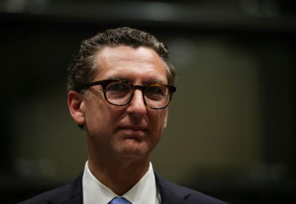 Le président du directoire du groupe Canal+, Maxime Saada, le 1er avril 2026 à Paris