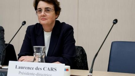 Laurence des Cars, présidente du musée du Louvre, lors d'une audition devant la commission de la culture du Sénat à Paris, le 17 décembre 2025