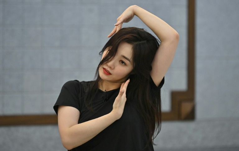 La chanteuse sud-coréenne Ryu Sera, le 13 novembre 2020 à Séoul