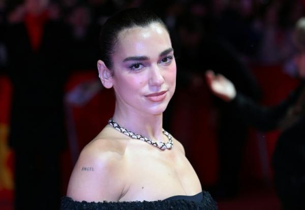 La chanteuse britannique d'origine kosovare Dua Lipa lors de la 76e Berlinale, le 14 février 2026 à Berlin