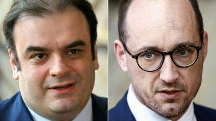 Le ministre des Finances grec Kyriakos Pierrakakis (G) et le ministre du Budget belge Vincent Van Peteghem (D), tous les deux candidats à la présidence de l’Eurogroupe

