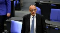 Le conservateur Friedrich Merz réagit au résultat du premier tour de scrutin des députés allemand lors d'une session au Bundestag, échouant ainsi à se faire élire chancelier, le 6 mai 2025 à Berlin