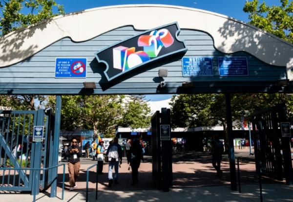 Des participants à la conférence annuelle de Google destinée aux développeurs, le 20 mai 2025 à Mountain View, en Californie