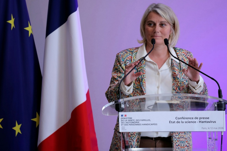 La ministre de la Santé, Stéphanie Rist, lors d'une conférence de presse faisant le point sur la situation concernant l'hantavirus, le 12 mai 2026 à Paris
