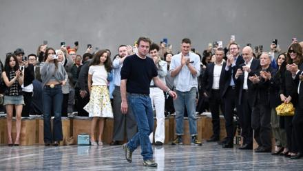 Jonathan Anderson lors de la Fashion Week, à Paris, le 1er octobre 2025