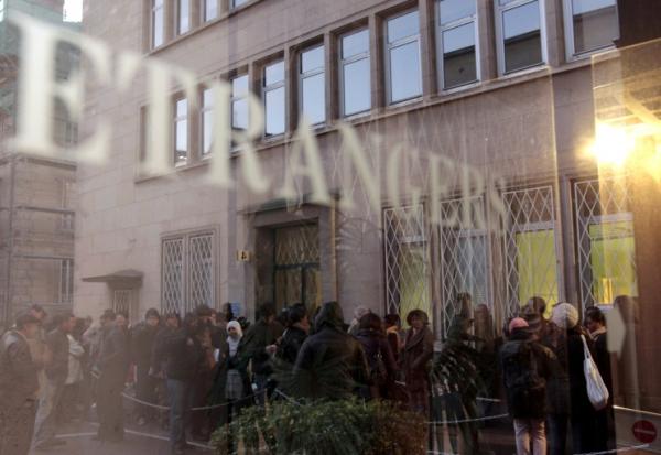 Plus de titres de séjour, moins de régularisations et une petite diminution des demandes d'asile: le ministère de l'Intérieur a publié le tableau 2025 de l'immigration 