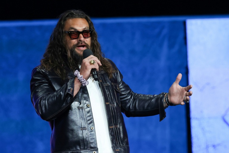 Jason Momoa fait la promotion du film 