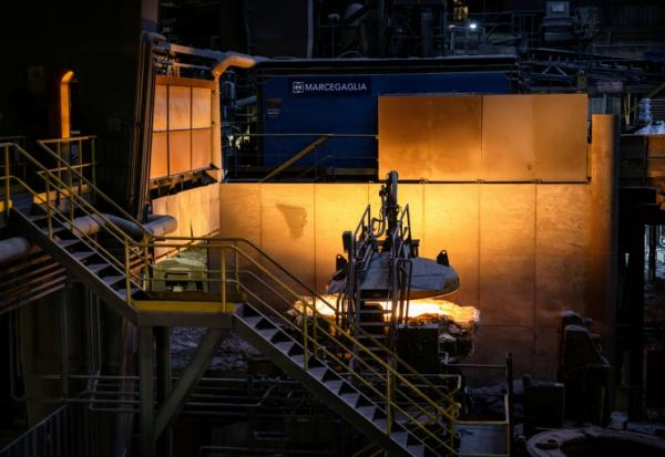 Une aciérie à Fos-sur-Mer, dans le sud de la France, le 24 mars 2025