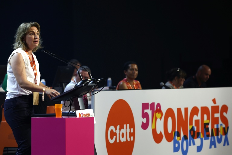 La secrétaire générale de la CFDT Marylise Léon s'exprime à l'ouverture du congrès du syndicat le 22 juin 2026 à Bordeaux