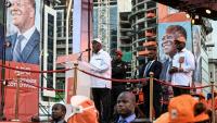 Le président sortant et candidat à la présidentielle de samedi en Côte d'Ivoire, Alassane Ouattara, lors d'un meeting à Abidjan le 23 octobre 2025