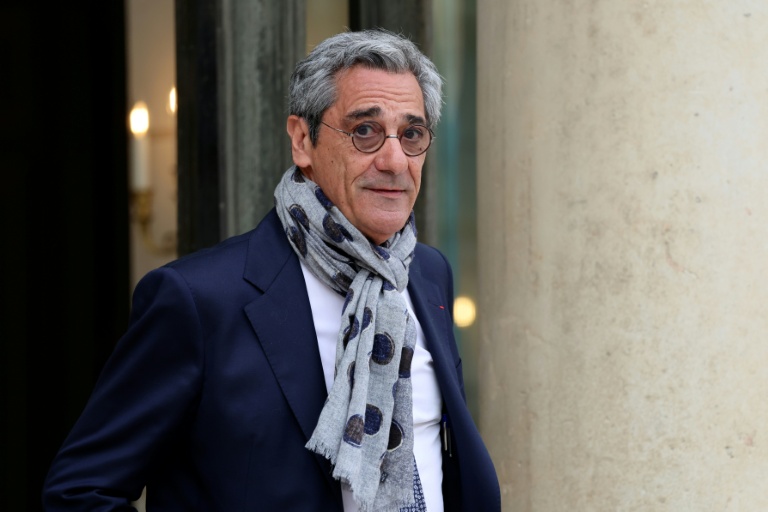 Le ministre des PME et du pouvoir d'achat, Serge Papin, à la sortie de l'Elysée, le 15 avril 2026 à Paris