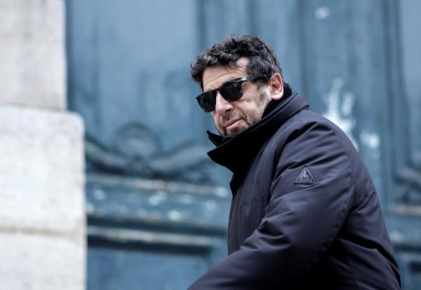 Le chanteur et acteur Patrick Bruel à Paris, le 10 décembre 2024