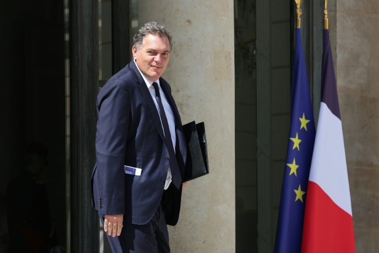 Le ministre des Transports, Philippe Tabarot à la sortie de l'Elysée, le 24 juin 2026 à Paris