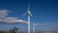 Des éoliennes à Martigues, dans les Bouches-du-Rhône, le 25 mars 2026