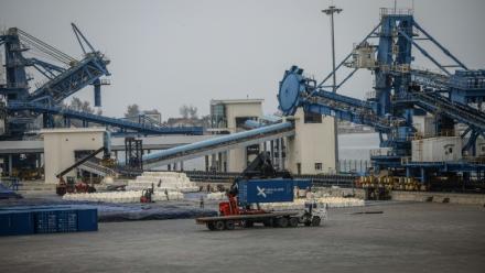 Le terminal dédié aux minerais au port de Lobito, en Angola, le 22 avril 2026