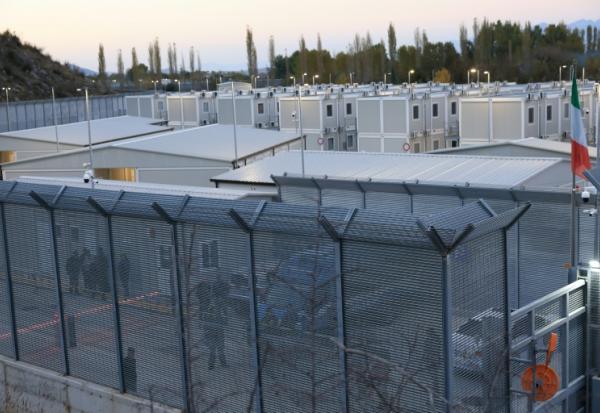 Un centre de détention de migrants en Albanie, le 1er novembre 2025