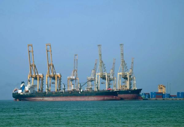 Un tanker au port de Khor Fakkan, aux Emirats arabes unis, le 23 juin 2025