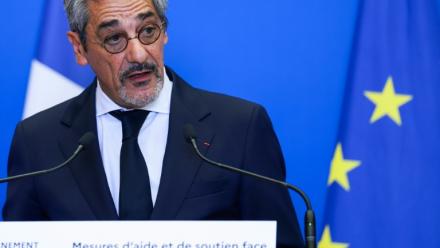 Le ministre des PME Serge Papin lors d'une conférence de presse à Paris, le 22 septembre 2026