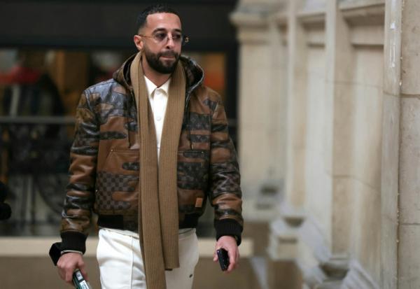 Le rappeur Naps, de son vrai nom Nabil Boukhobza, arrive au tribunal de Paris, le 16 février 2026