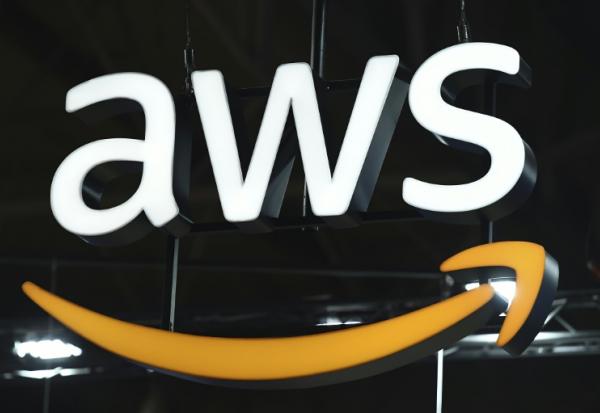 Plusieurs sites, jeux en ligne et applications populaires ont été inaccessibles plusieurs heures lundi matin après une panne aux Etats-Unis d'Amazon Web Services (AWS), la plateforme cloud d'Amazon