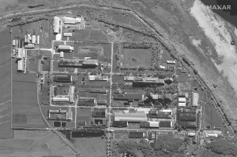 Image satellite diffusée par Maxar Technologies montrant le site nucléaire de Yongbyon, en Corée du Nord, le 1er septembre 2021