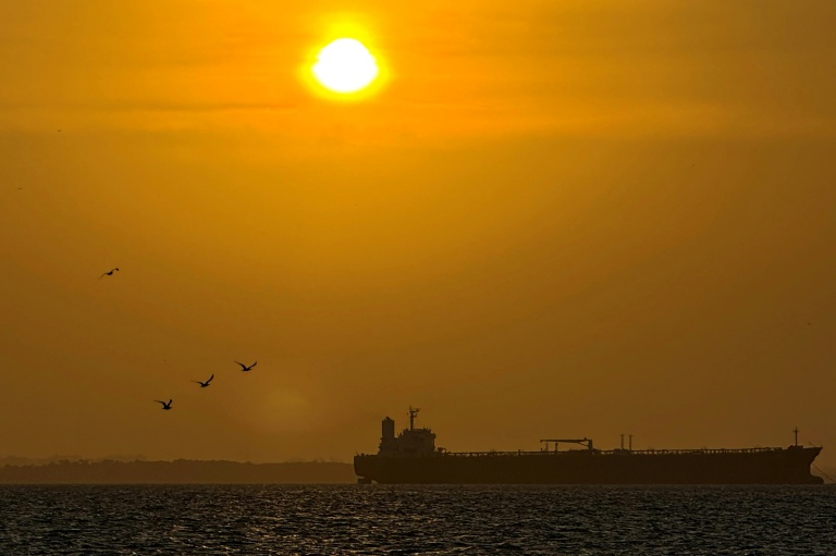 Le Venezuela dispose des plus grandes réserves prouvées de pétrole au monde, avec plus de 303 milliards de barils