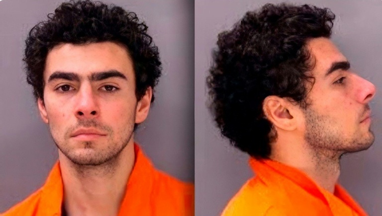 Photo d'identité judiciaire prise après l'arrestation de Luigi Mangione et fournie par le Département des services correctionnels de Pennsylvanie le 10 décembre 2024