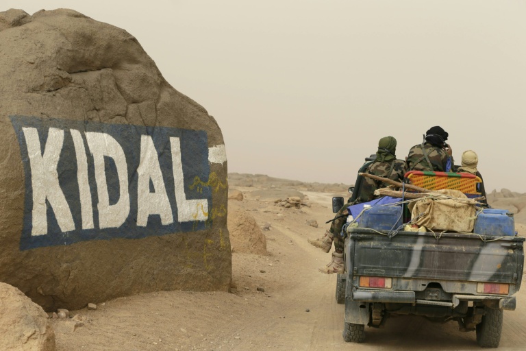 (Photo d'archives) Des soldats maliens arrivent à Kidal après une patrouille au départ de Gao, le 26 juillet 2013, dans le nord du Mali