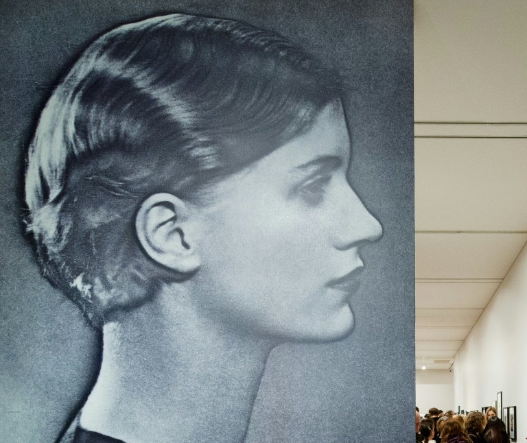 Une reproduction géante du 