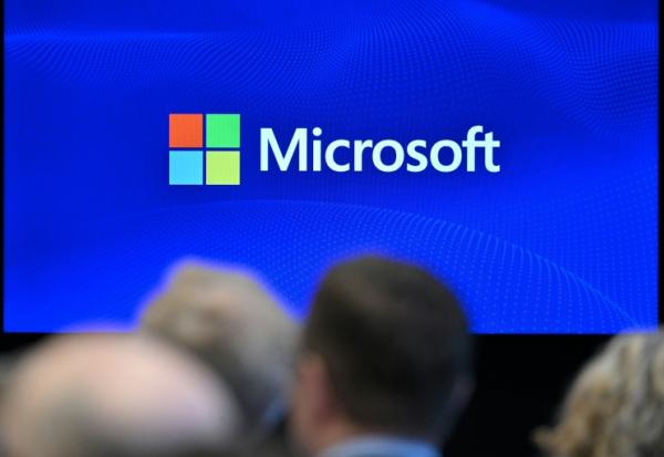 Microsoft a annoncé son intention de donner priorité à ses propres puces pour faire tourner ses services d'intelligence artificielle