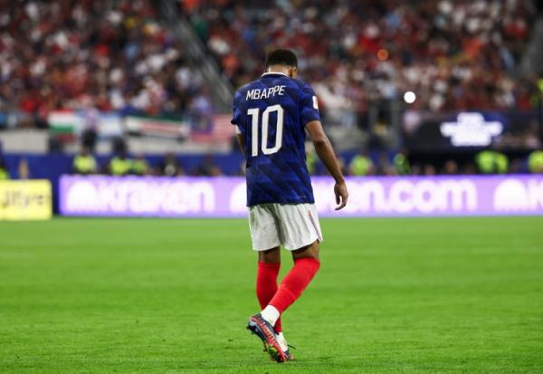 La star de l'équipe de France Kylian Mbappé lors de la demi-finale du Mondial perdue contre l'Espagne, le 14 juillet 2026 à Arlington près de Dallas