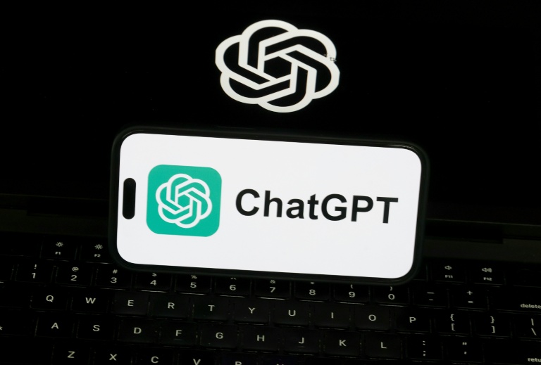 Logo de ChatGPT sur un smartphone, le 20 mai 2026 à Los Angeles, en Californie.
