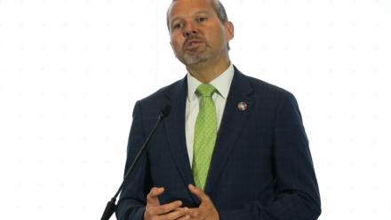 Le secrétaire général de l'Organisation maritime internationale (OMI), Arsenio Dominguez, à Panama City (Panama), le 7 mai 2026